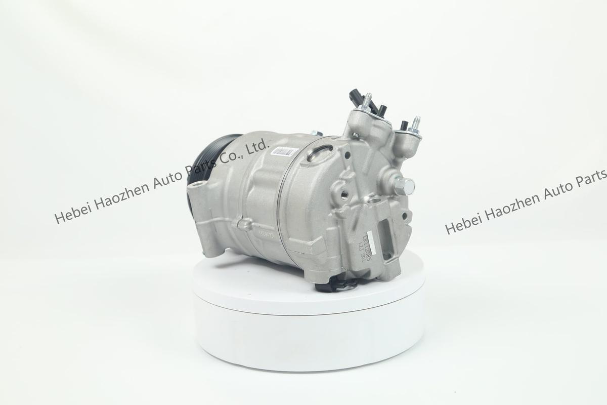 LR112585 AC Compressor - Image 12