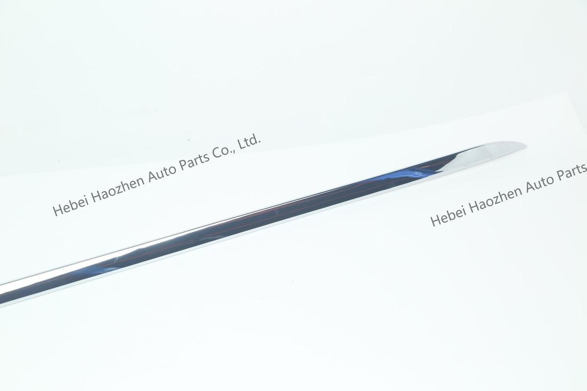 31364007 Rear Bumper Chrome Strip - Image 8