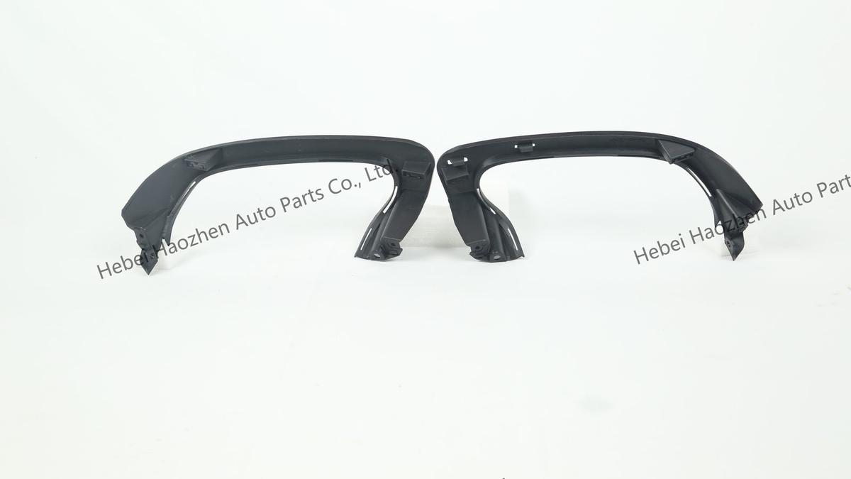 31425210-31425209XC60 Rear Bumper Exhaust Tip Bracket - Image 3