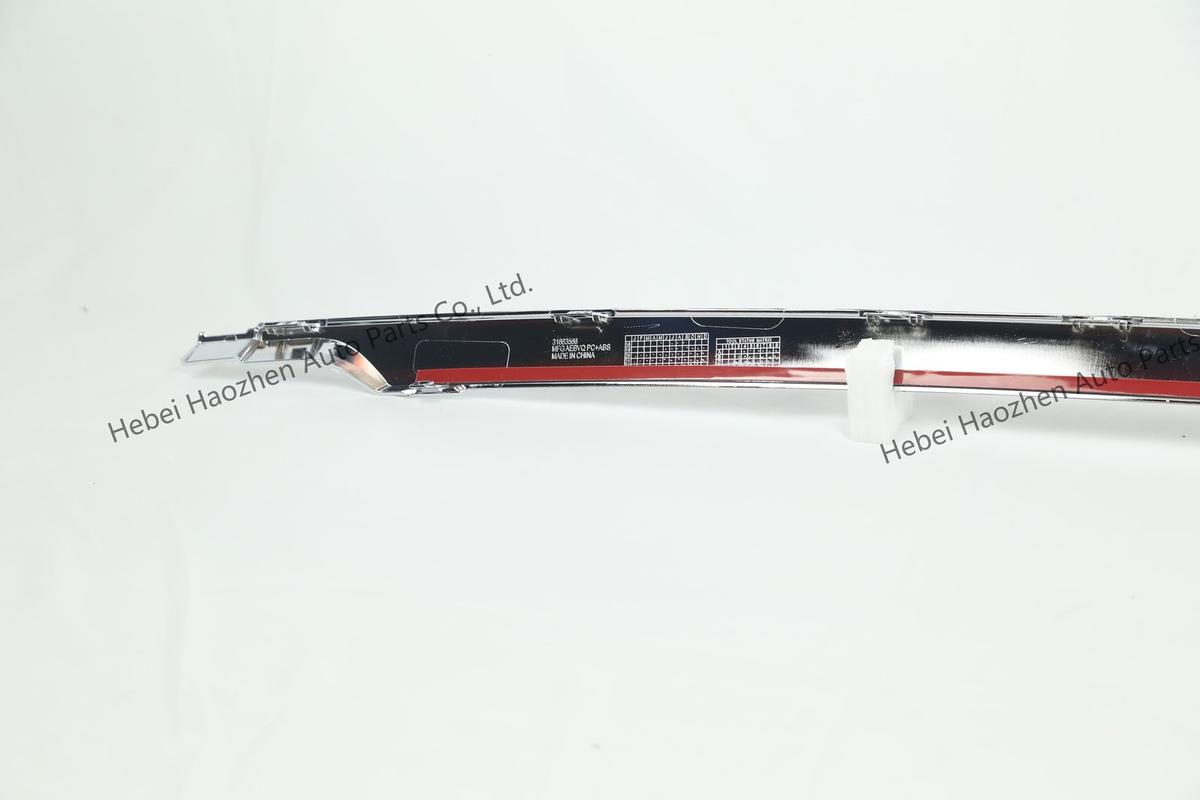 31663566 -XC90 Rear Bumper Center Trim - Image 6