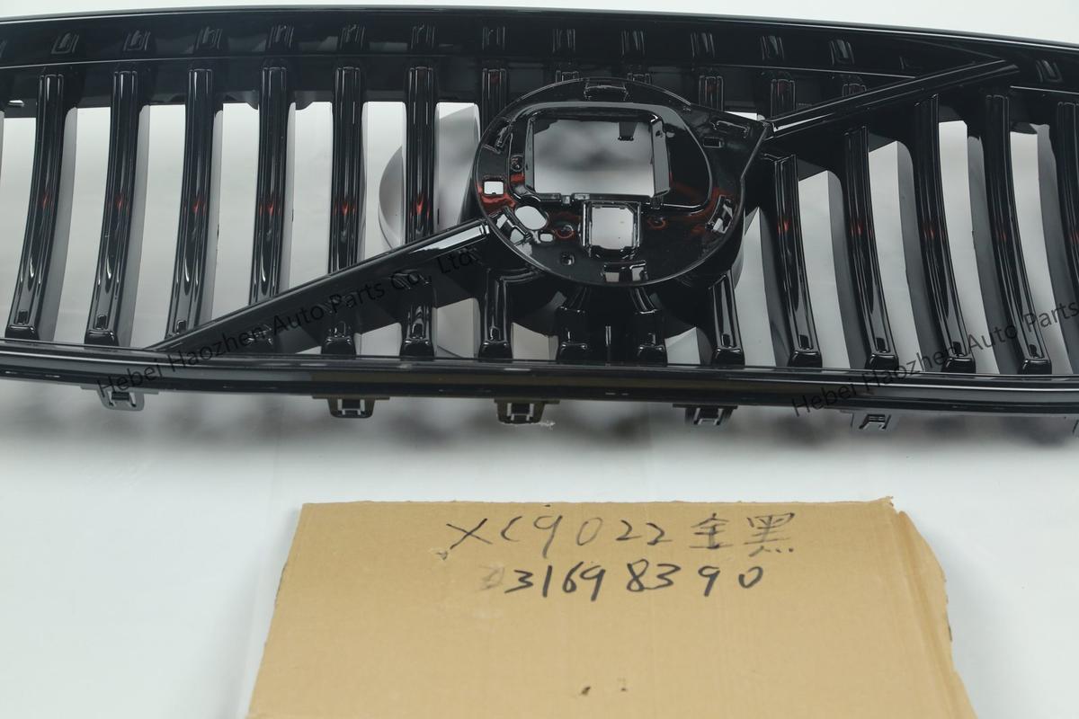 31698390-2022 XC90 Full Black Grille