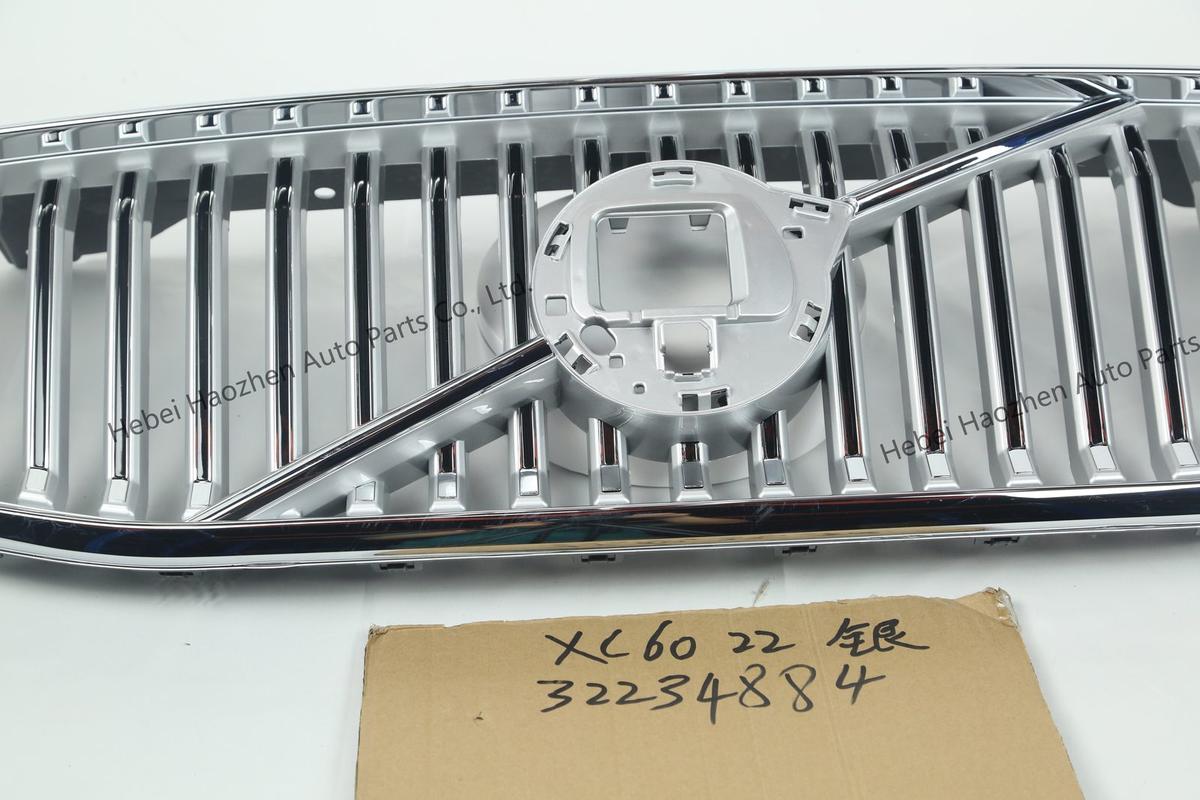 32234884-2022 XC60 Full Silver Grille