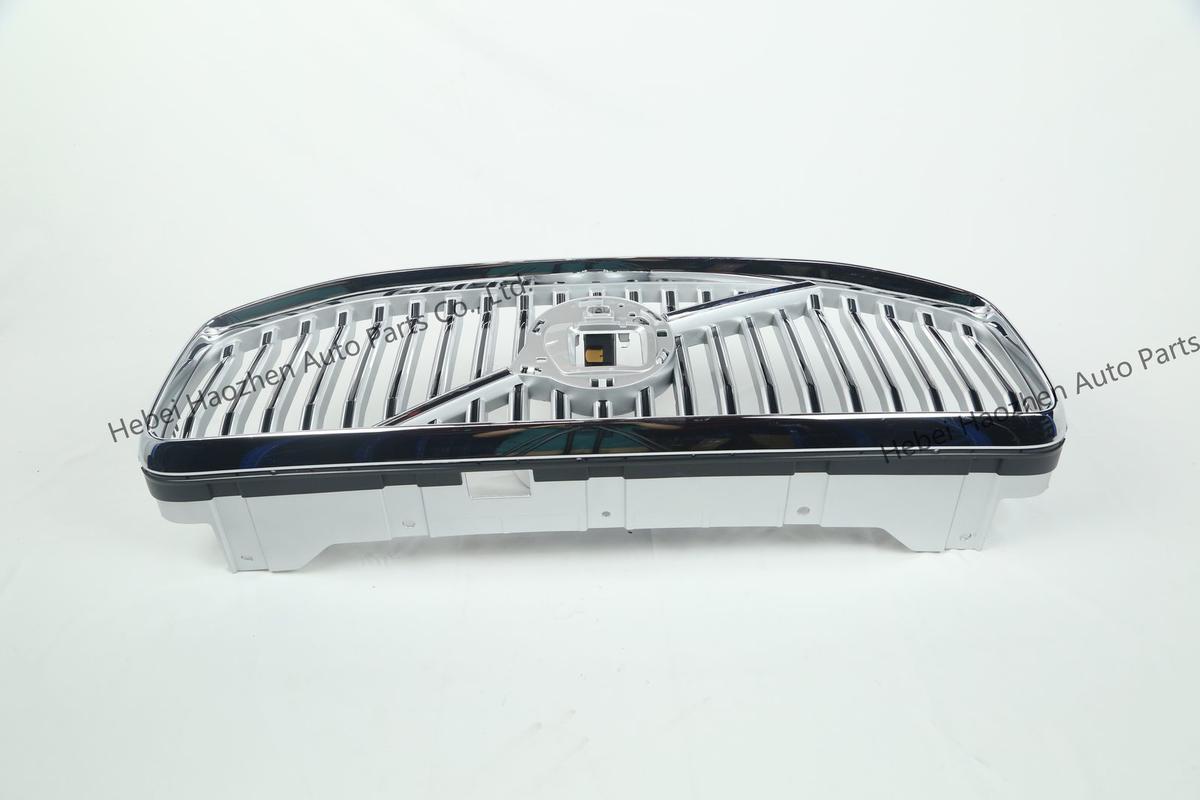 32234884-2022 XC60 Full Silver Grille - Image 4