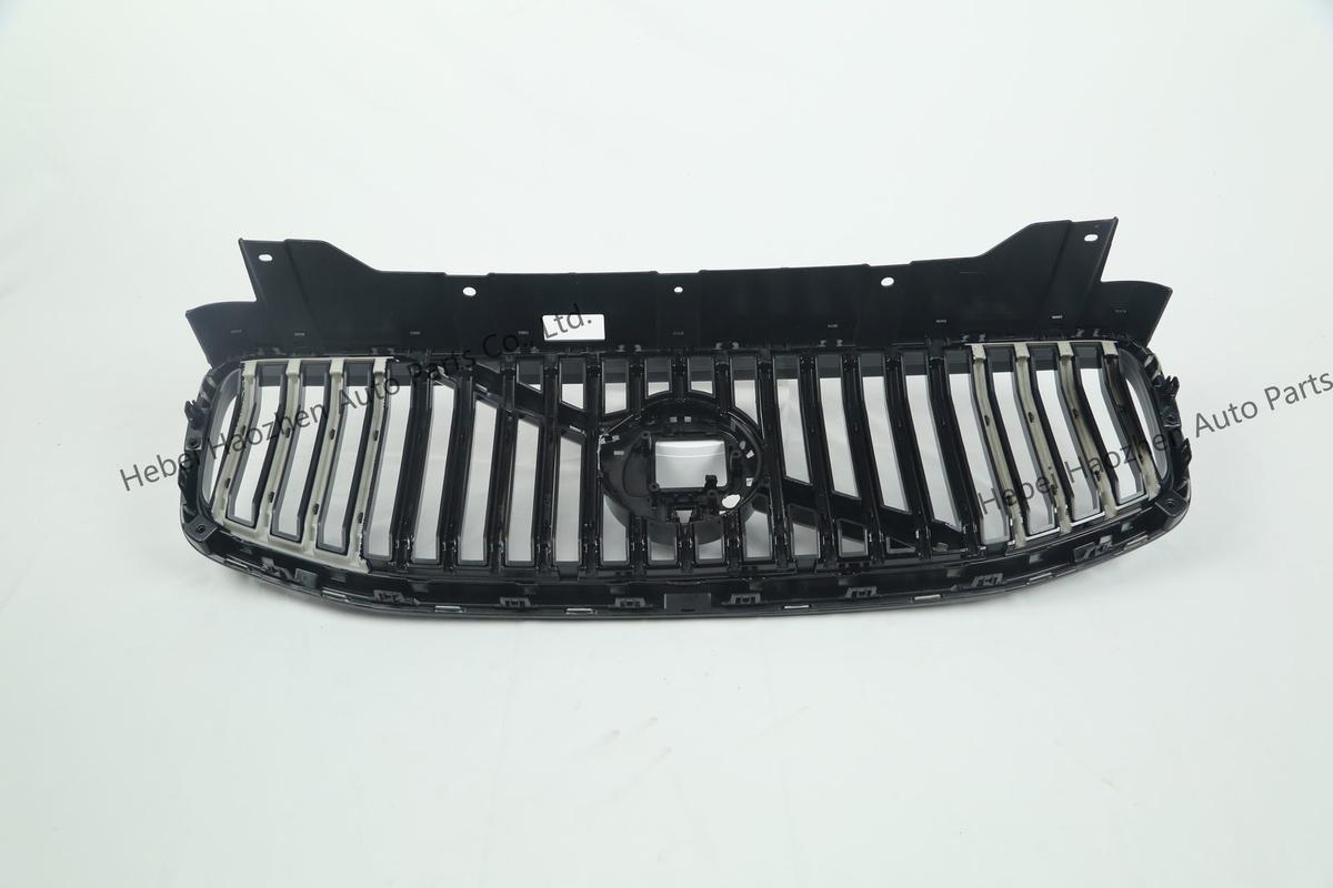 32234984-2023 XC60 Full Black Grille - Image 5