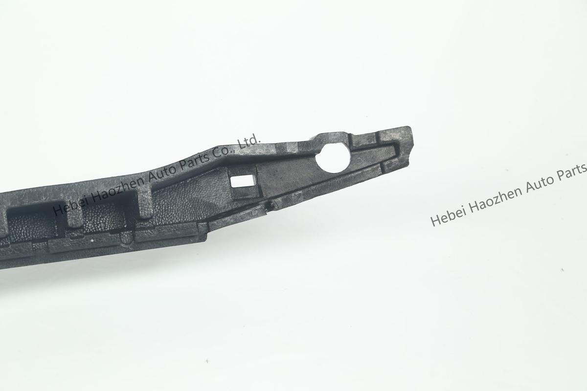 323455533-32293890-2022 XC60 Front Bumper Foam - Image 4