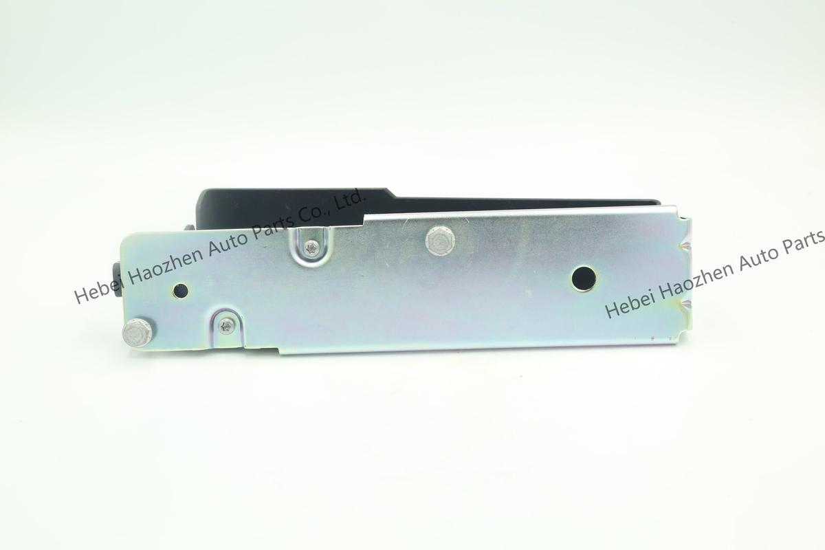 FUG500010 Trunk Lock - Image 4