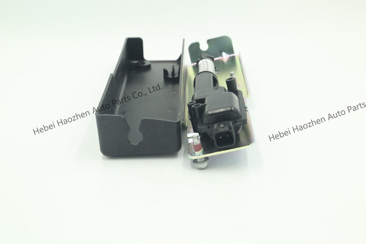 FUG500010 Trunk Lock - Image 5