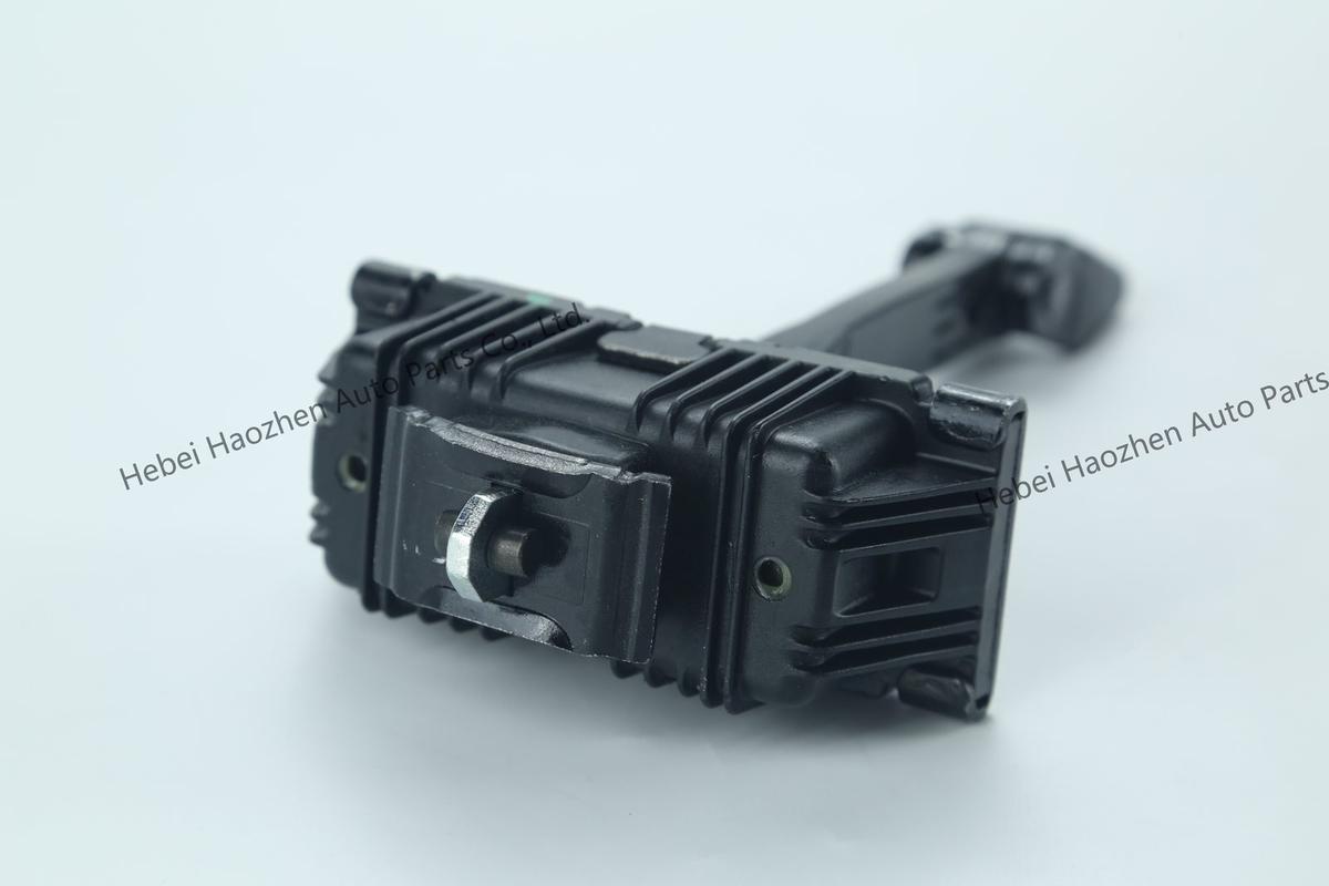 LR001586车门限位器 Door Strap - Image 4