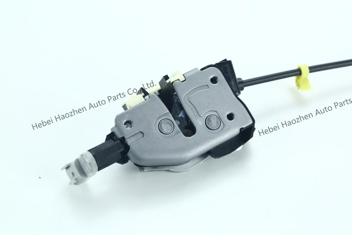 LR017470尾 Door Lock - Image 3