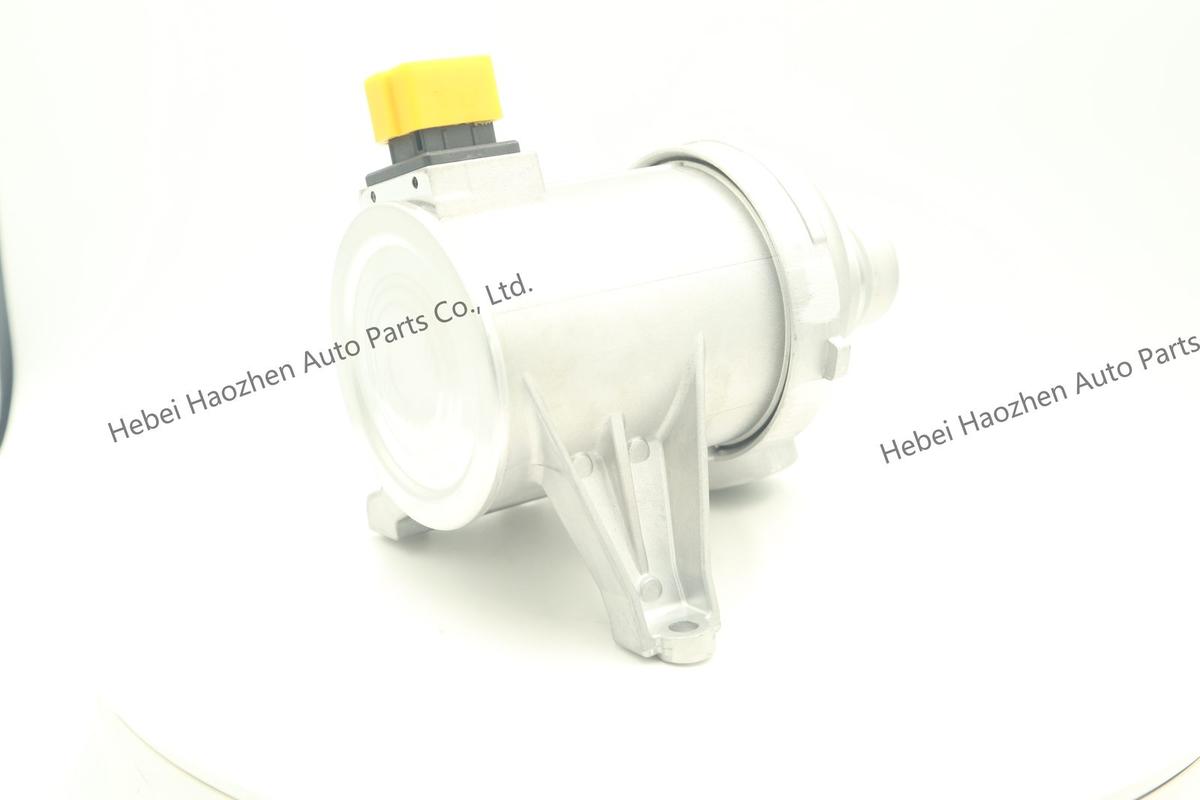 31368419 Water Pump - Image 3