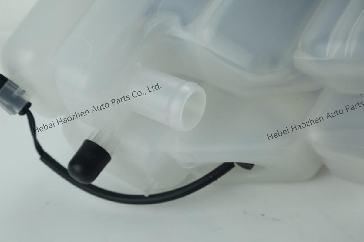 LR004080 Coolant Reservoir - Image 5