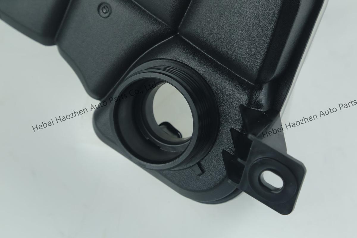 LR004080 Coolant Reservoir - Image 7