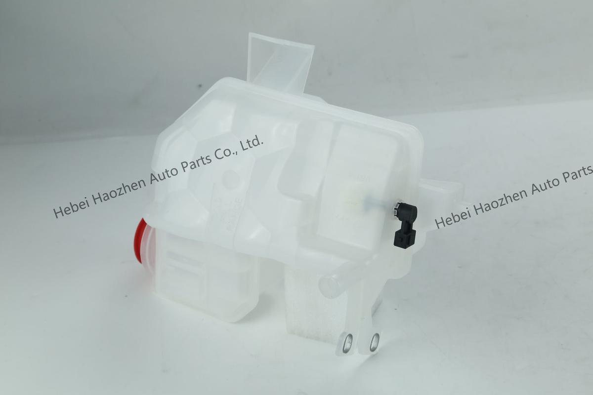 LR023080 Coolant Reservoir - Image 2
