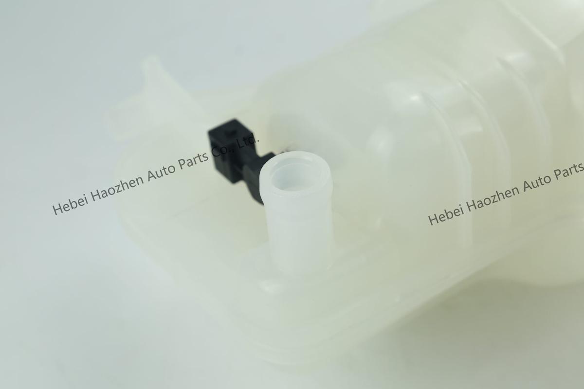 LR034654 Coolant Reservoir - Image 7