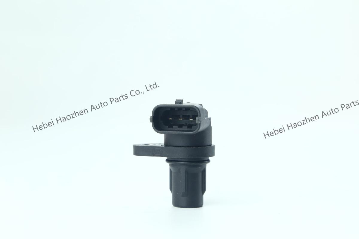 LR074065 Crankshaft Position Sensor - Image 4