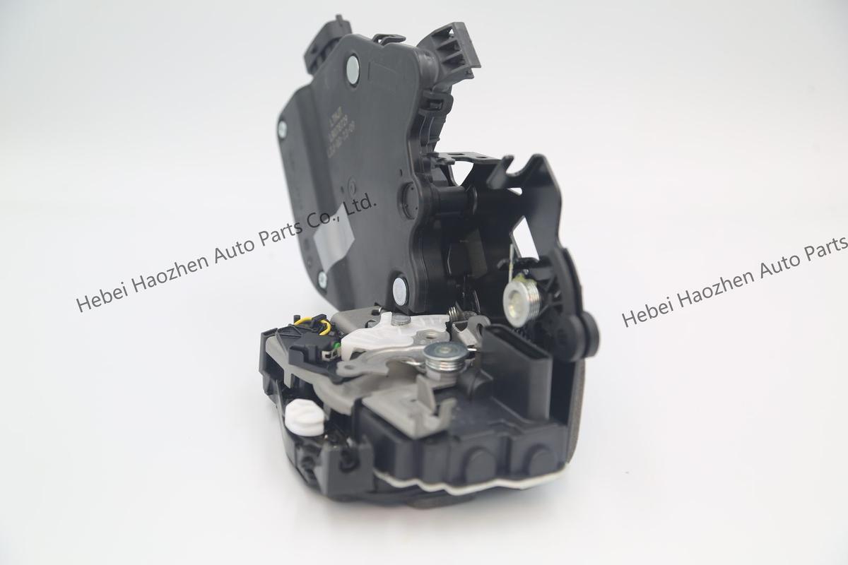 LR078729 Door Lock - Image 3