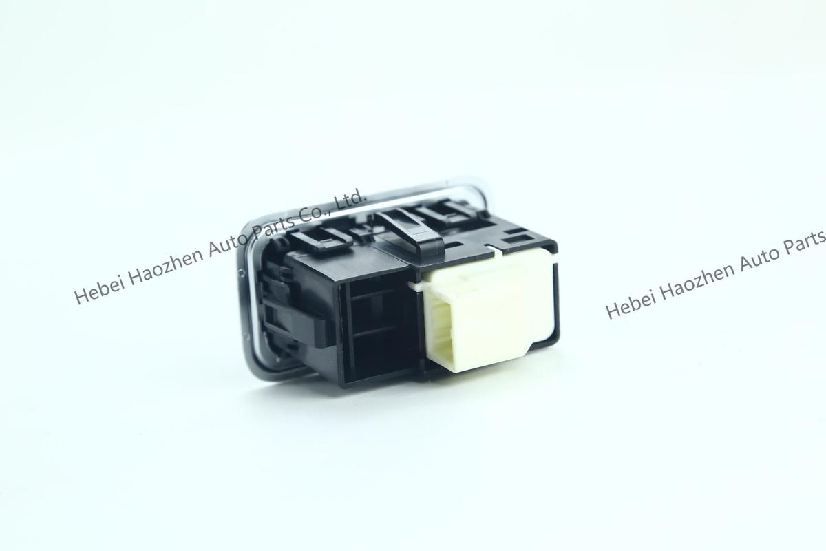 LR113043 Glass Switch - Image 3