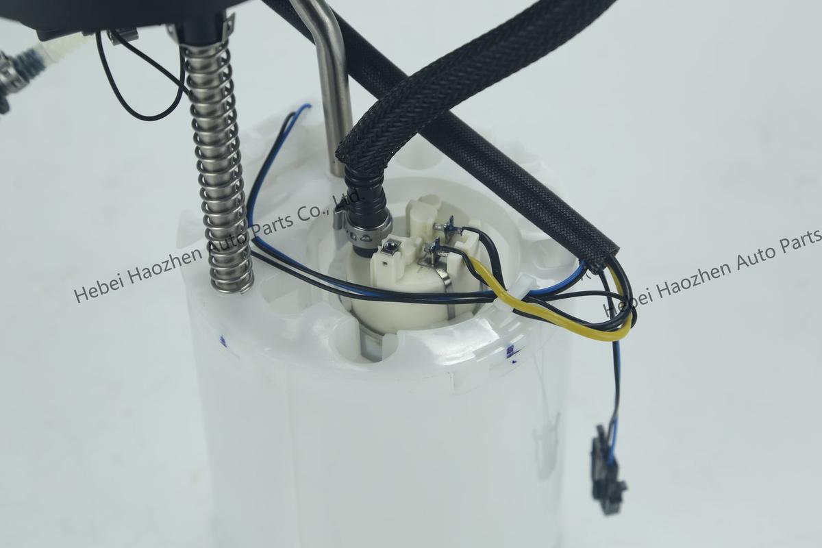 31372882 Fuel Pump - Image 3