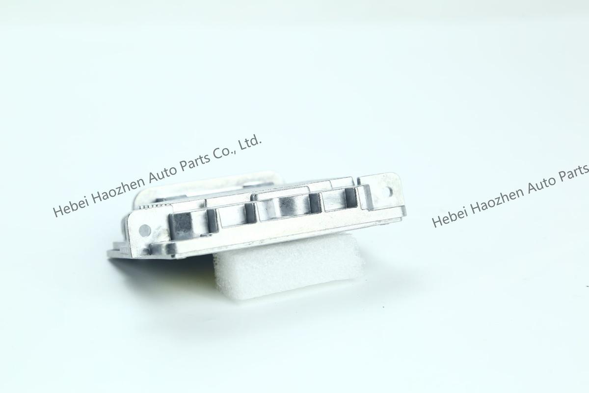 LR014114 Headlight电脑版 - Image 4
