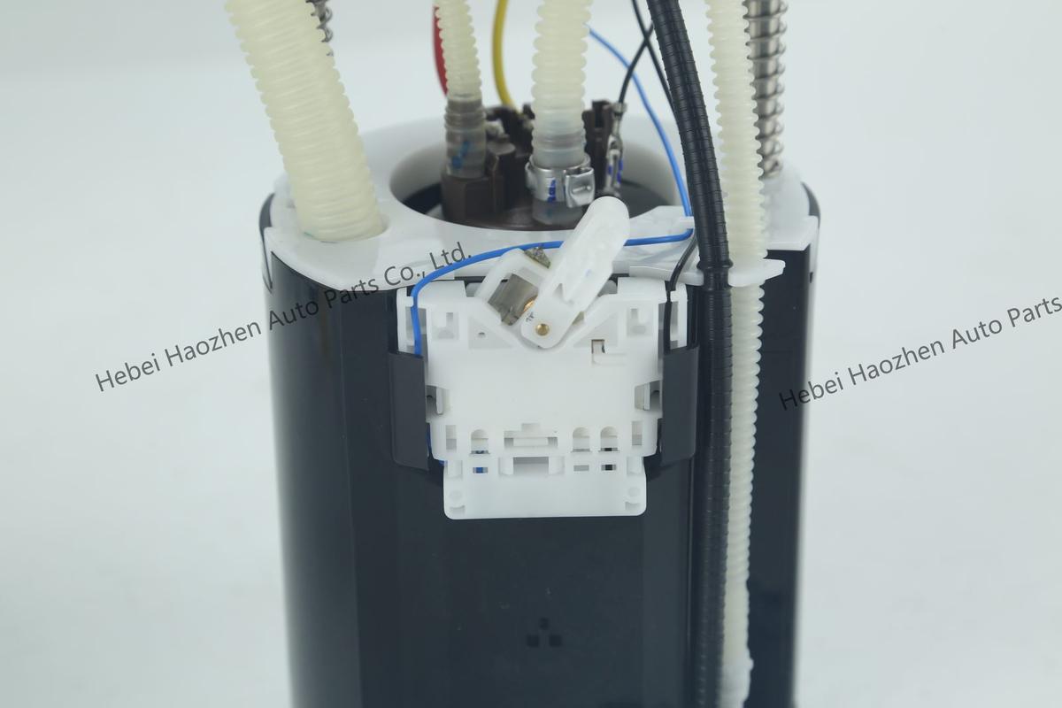 LR015177 Fuel Pump - Image 4