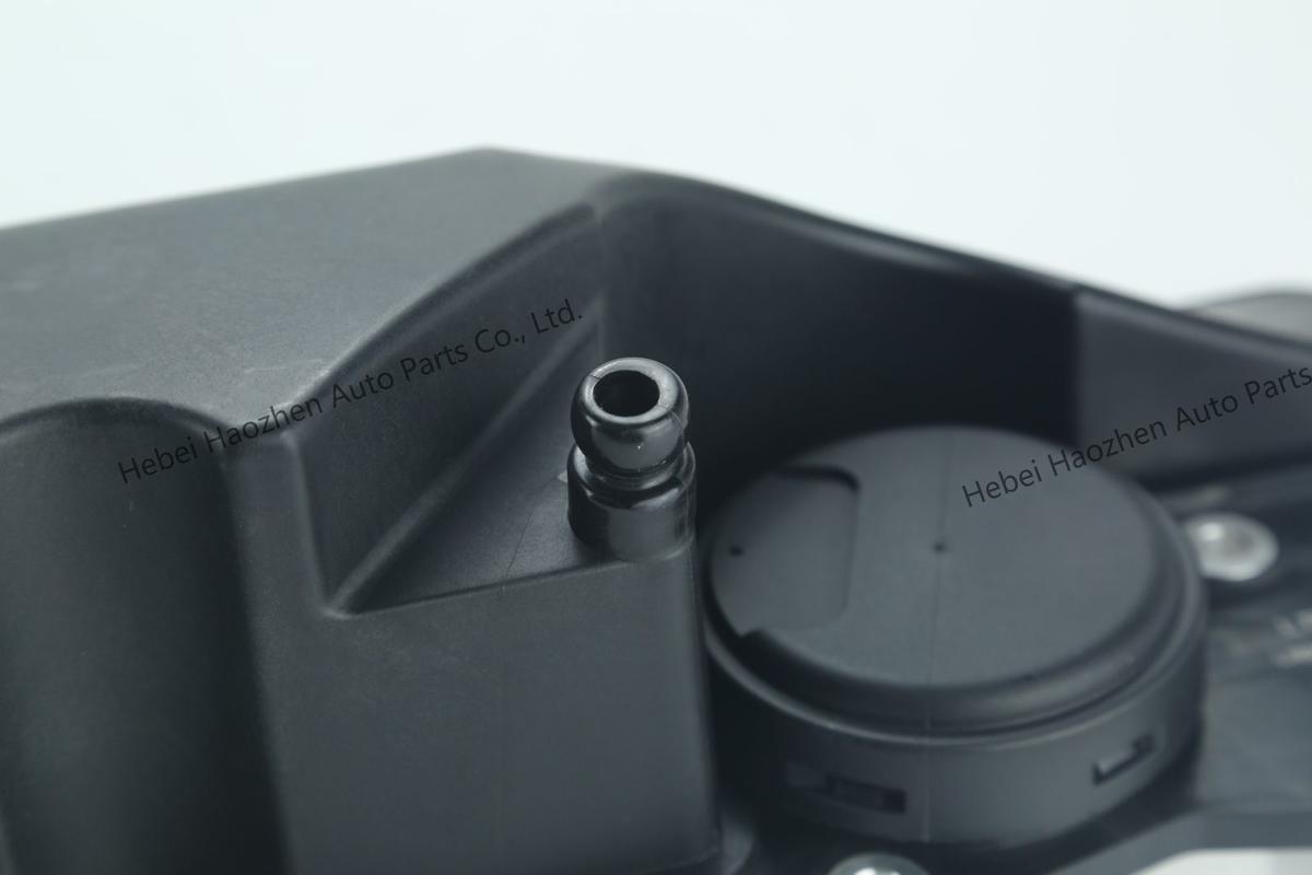 LR023777 Valve Cover - Image 7