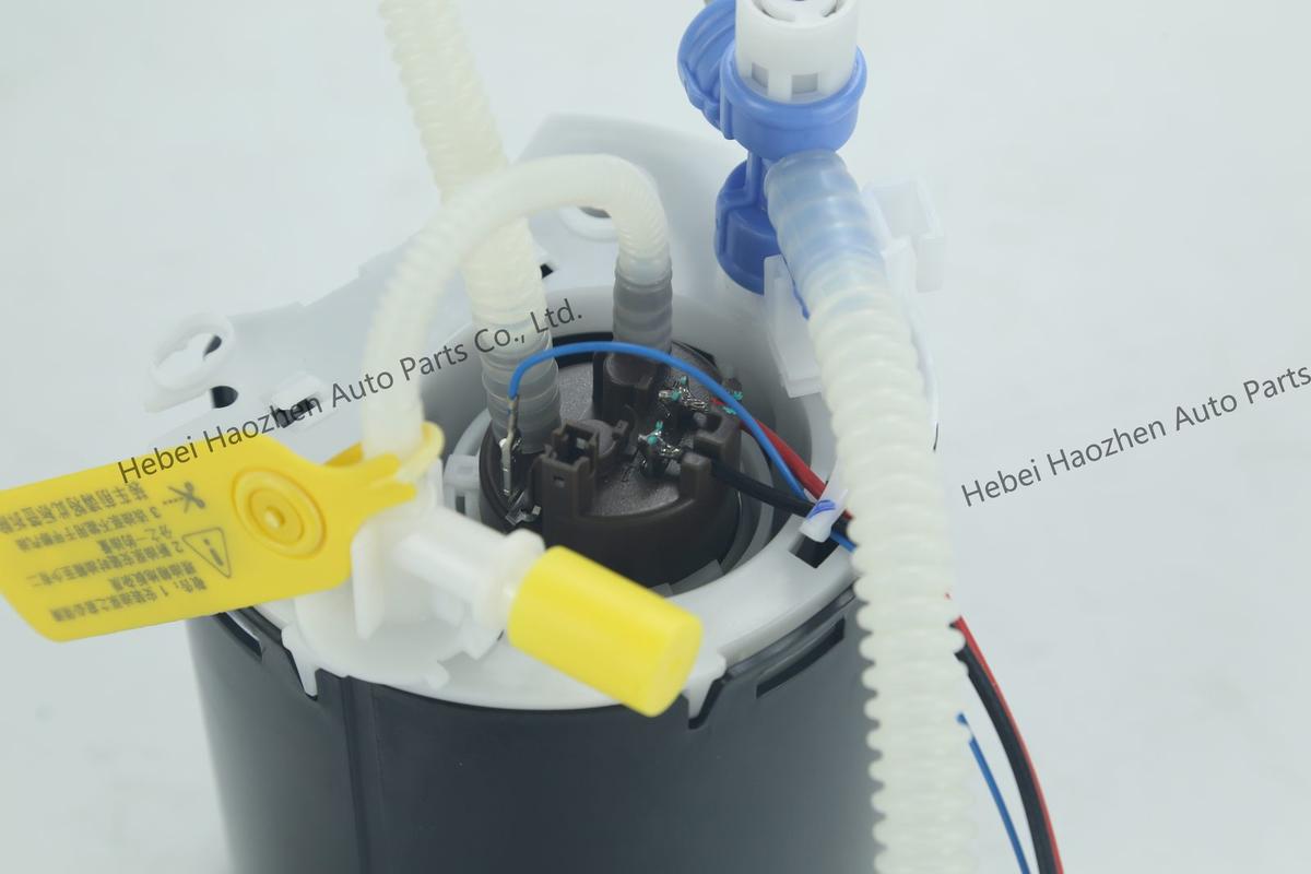 LR026192 Fuel Pump - Image 3