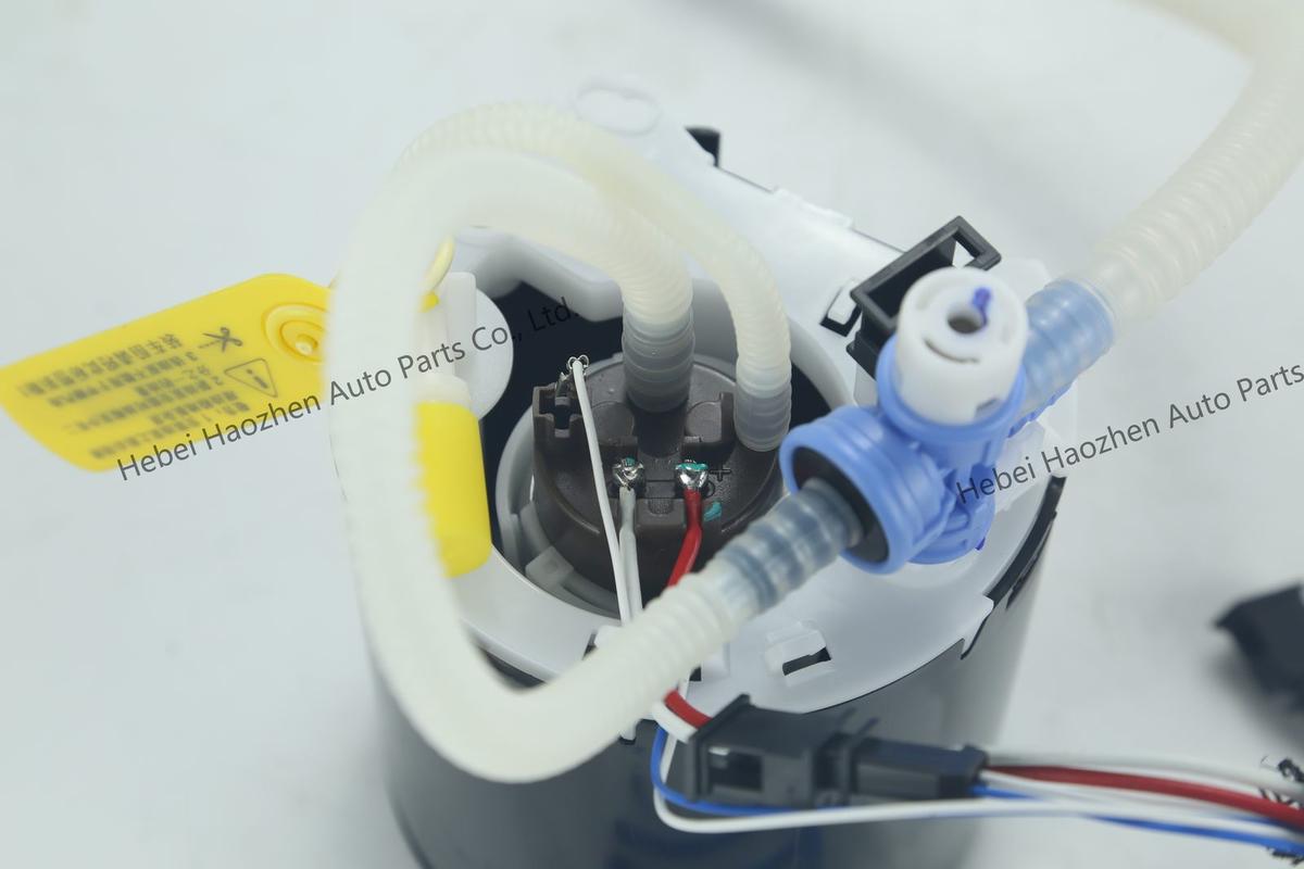 LR036126 Fuel Pump - Image 5