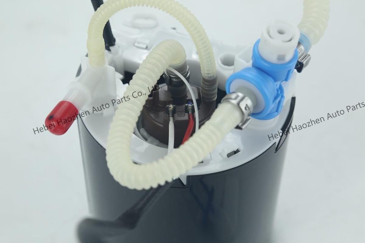 LR040878 Fuel Pump - Image 4