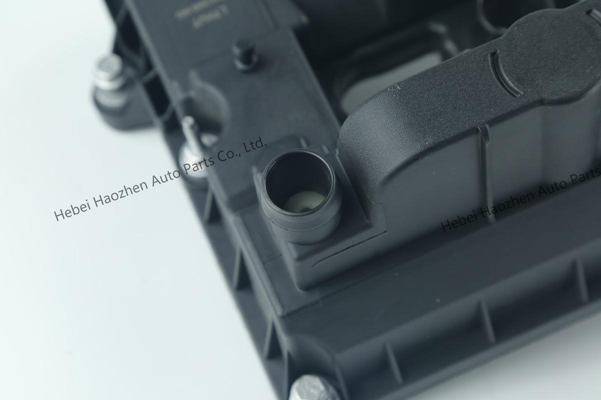 LR041685-C2D16376左 Valve Cover - Image 7