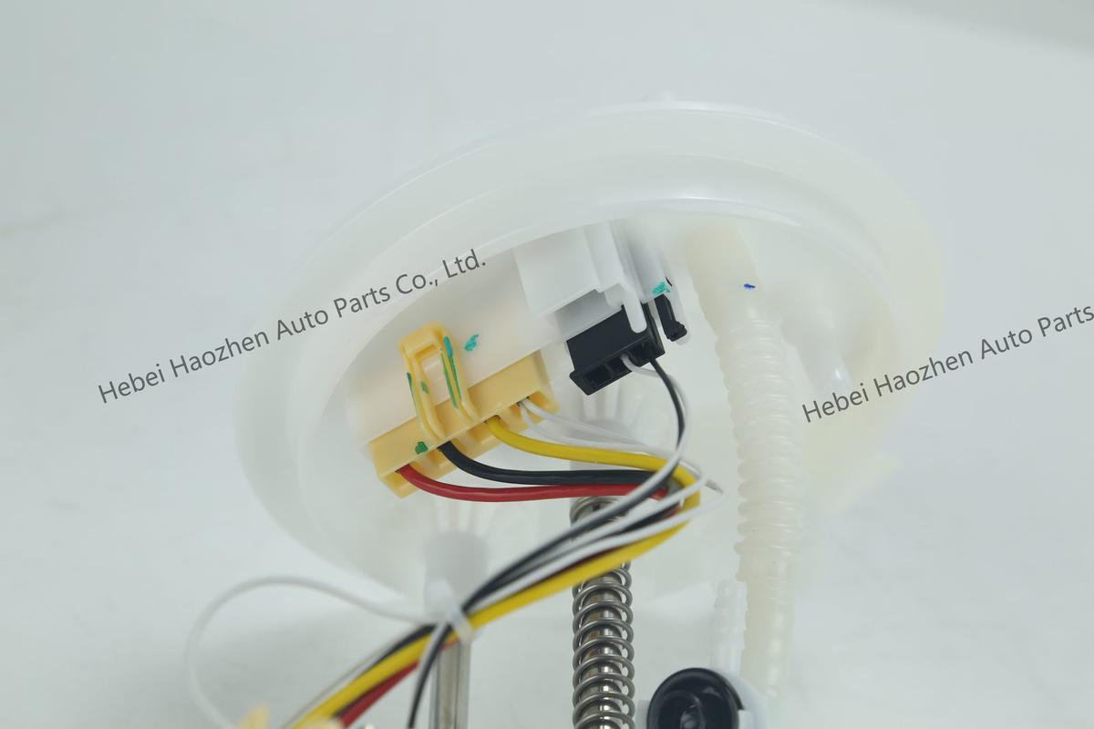 LR065349 Fuel Pump - Image 9
