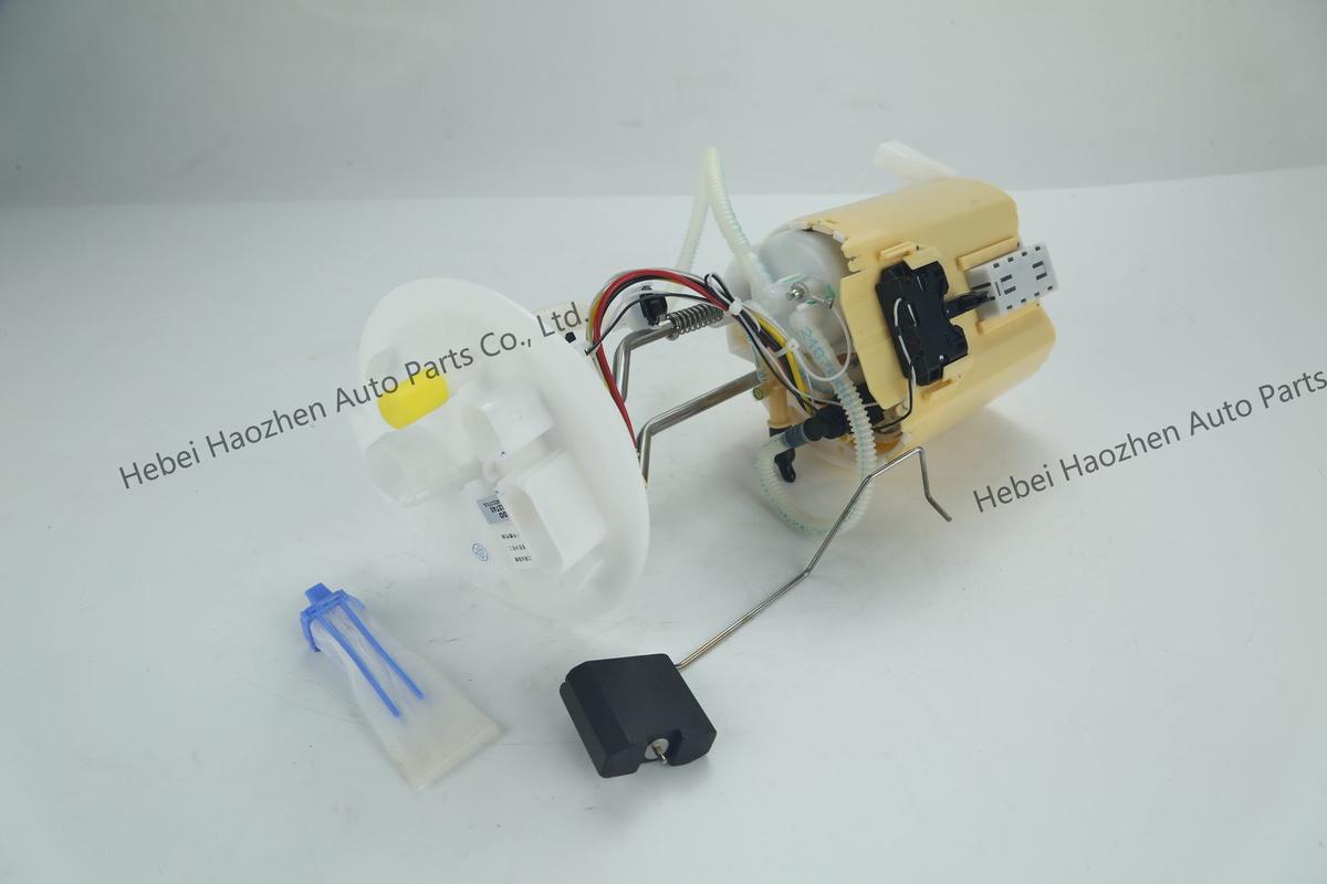 LR082740 Fuel Pump - Image 2