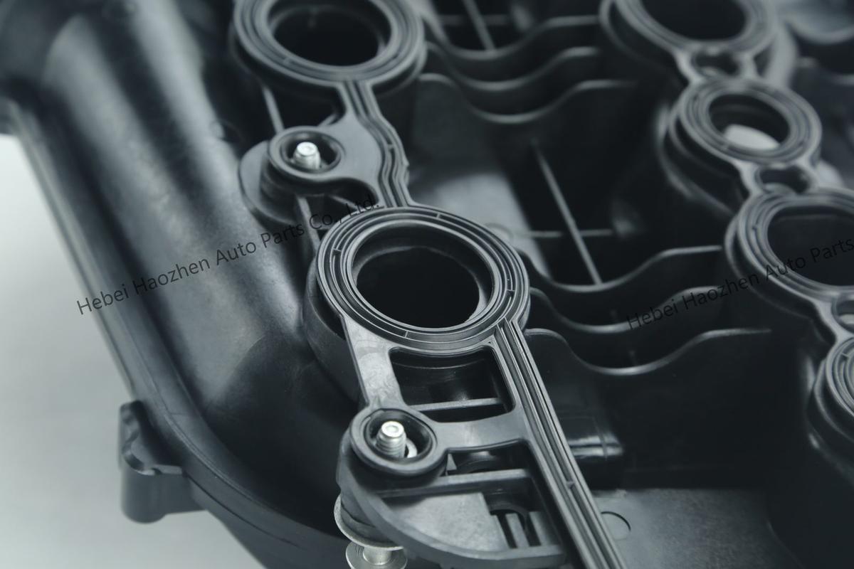 LR105956左 Valve Cover - Image 7