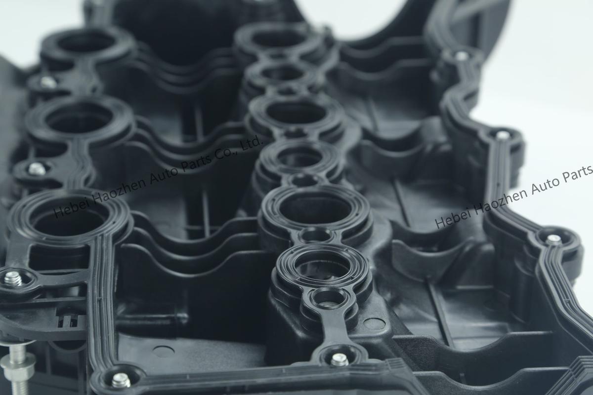 LR105956左 Valve Cover - Image 8
