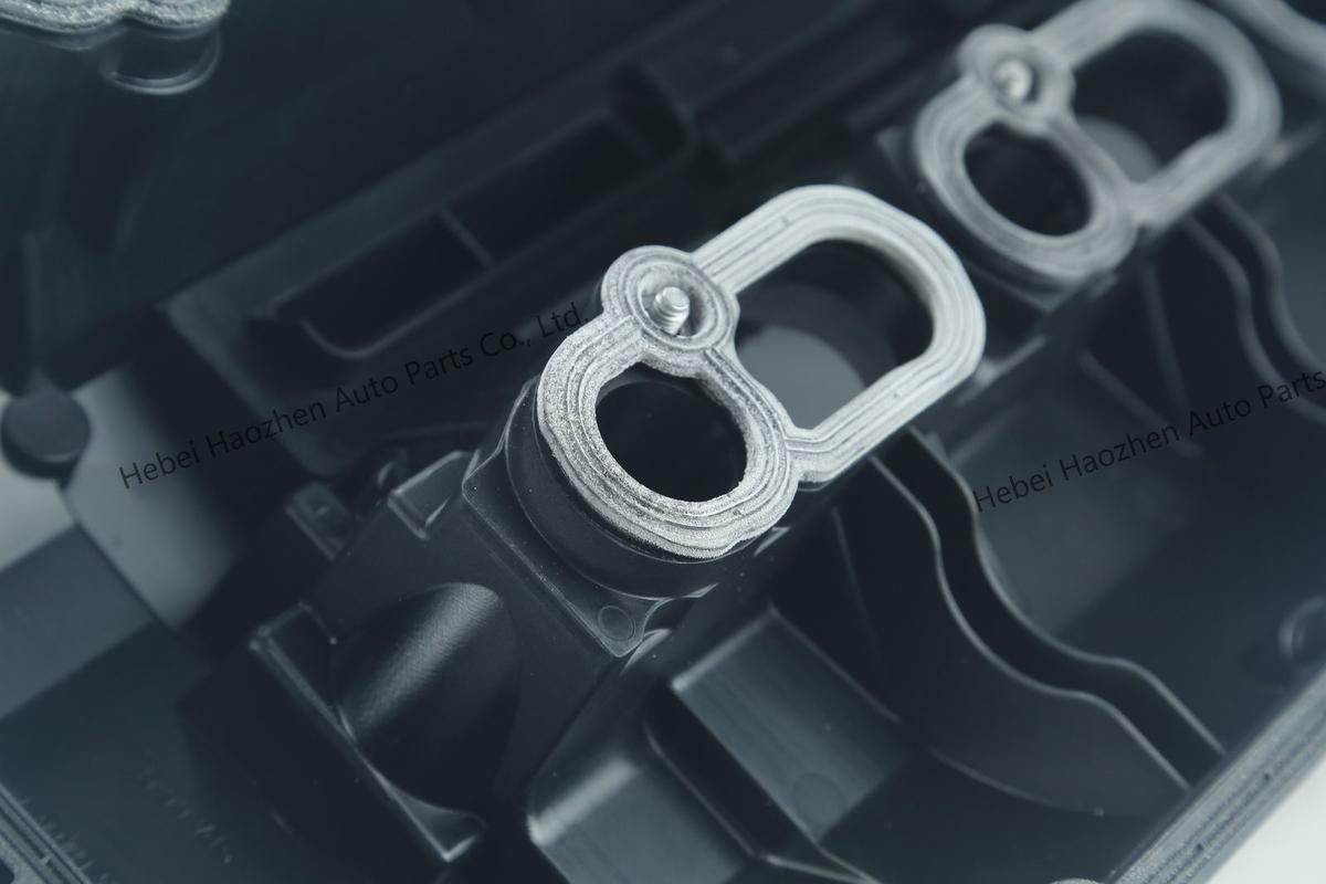LR113201 AJ814028右 Valve Cover带阀 - Image 8