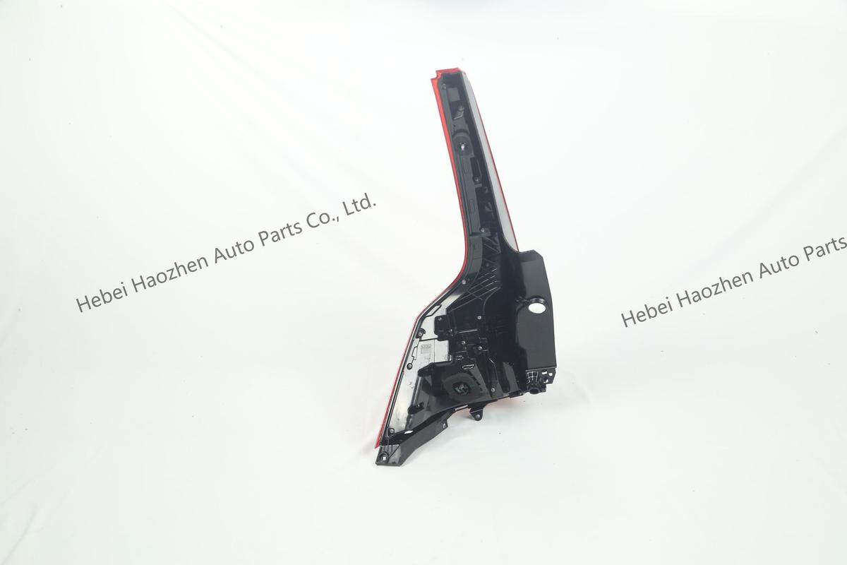 31689690-31689337 -XC60 Rear Taillight - Image 9