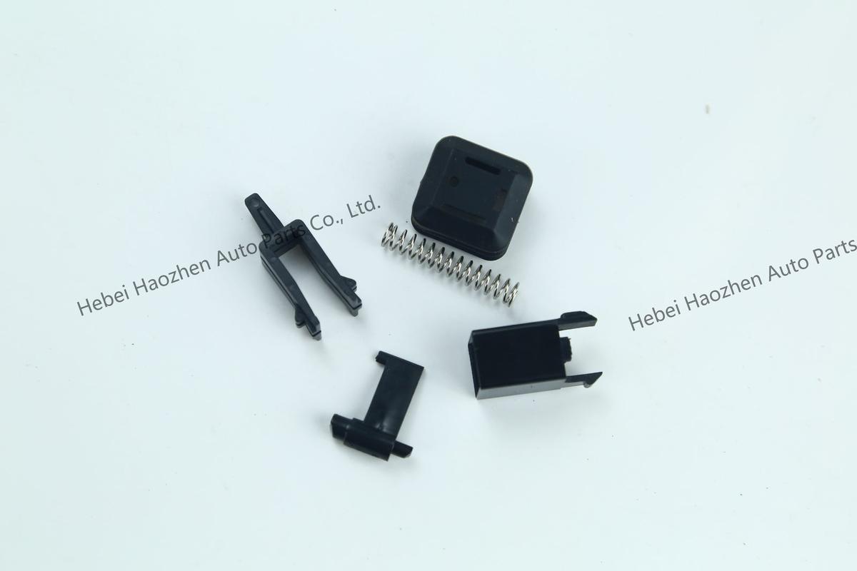 ARV780020 Fuel Tank Cap Clip - Image 2