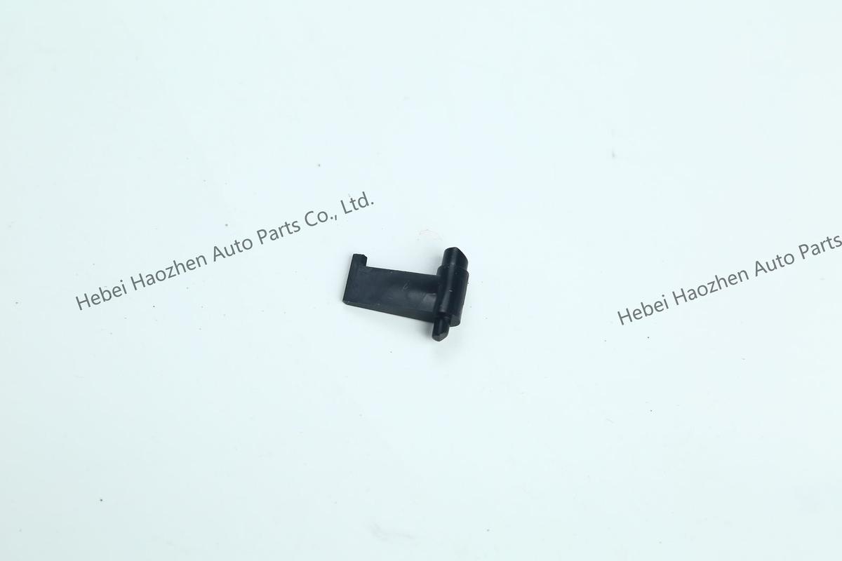 ARV780020 Fuel Tank Cap Clip - Image 6