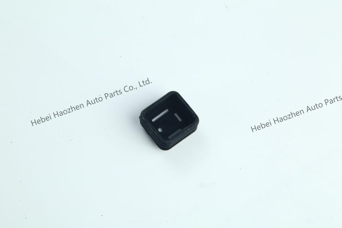 ARV780020 Fuel Tank Cap Clip - Image 8