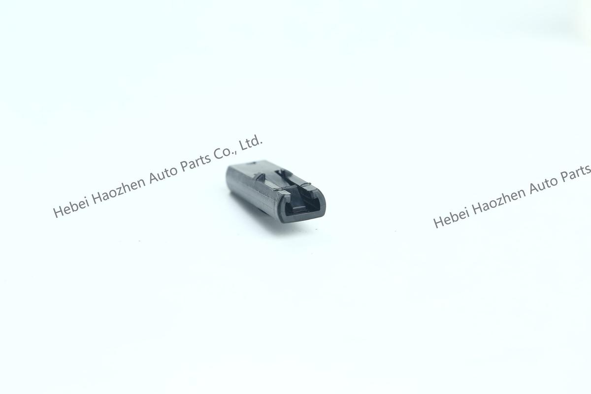 LR034571 Bracket - Image 4