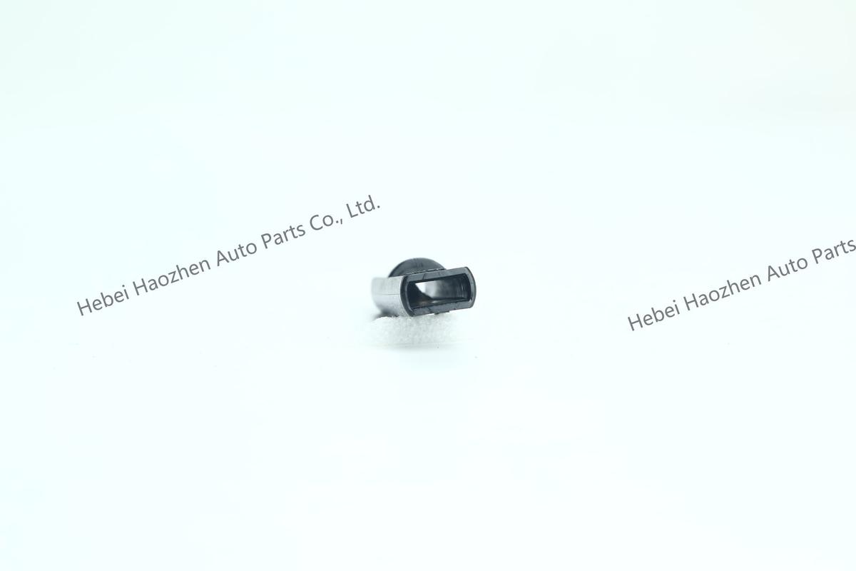LR034571 Bracket - Image 5
