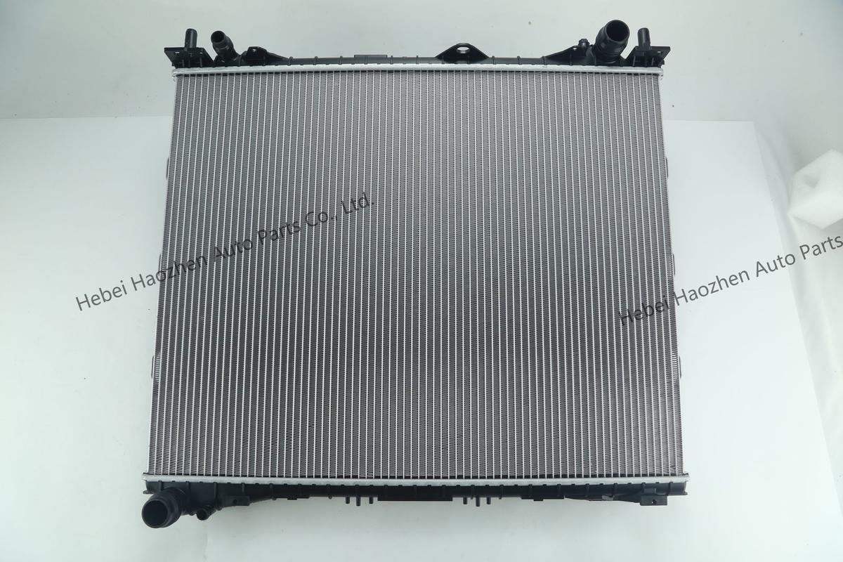 LR034553 Radiator - Image 2