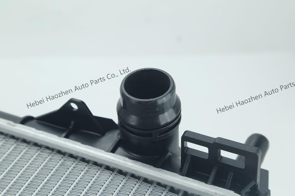 LR034553 Radiator - Image 4