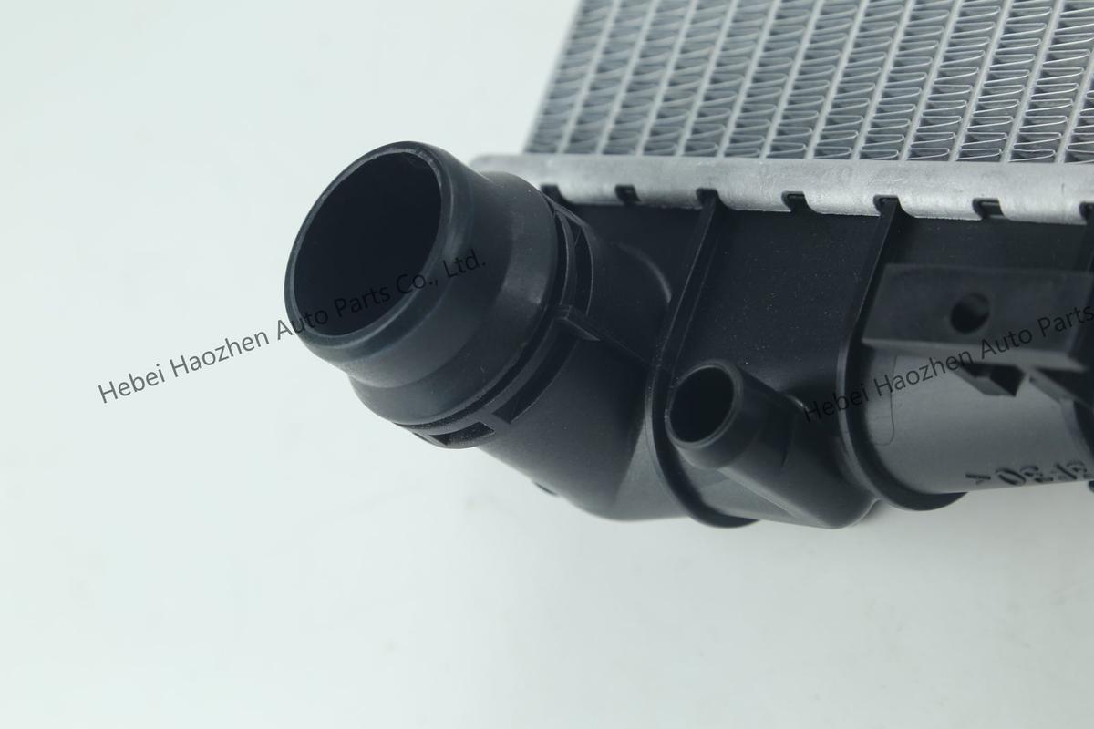 LR034553 Radiator - Image 5