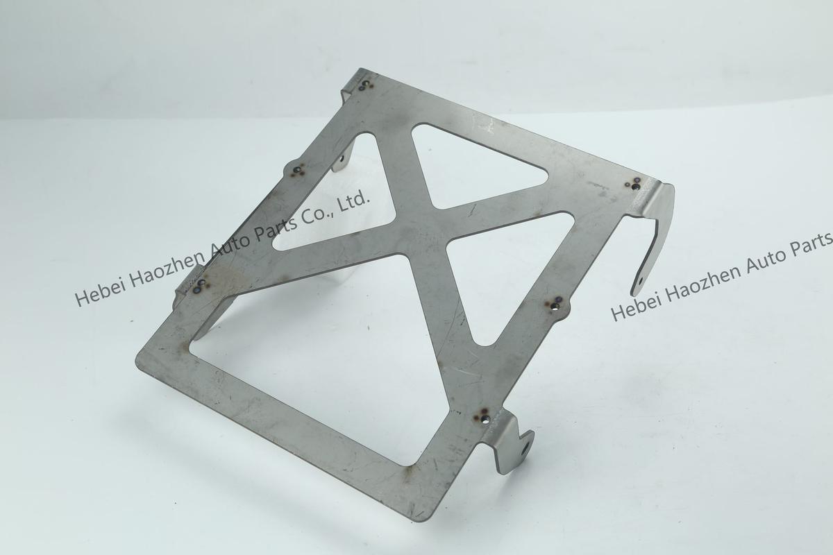 LR073535 Transmission Bracket - Image 3