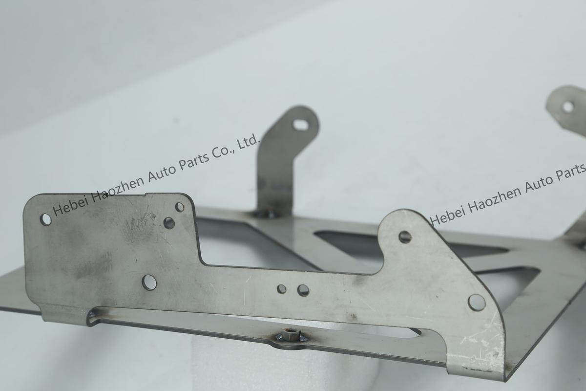 LR073535 Transmission Bracket - Image 5